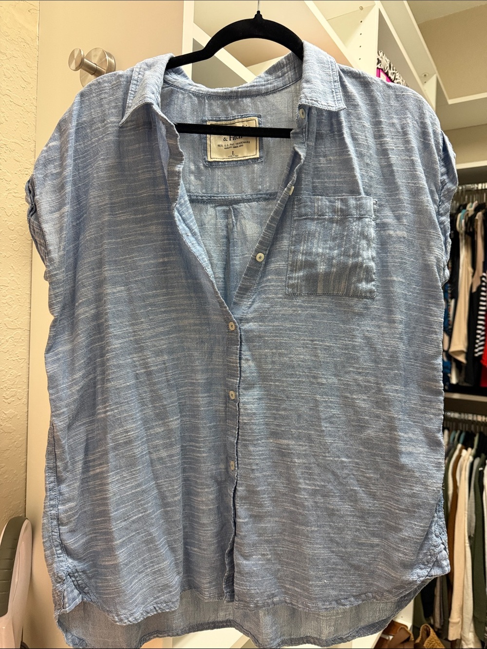 Abercrombie & Fitch Light Blue Women's Button-Down Shirt